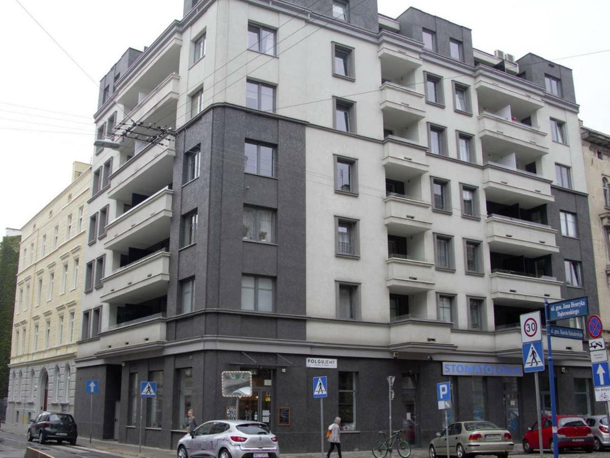 Klimatyczny Apartament Z Balkonem W Samym Centrum Wroclawia - W6 Buitenkant foto